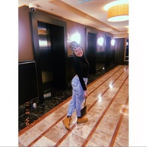 Meet your Posher, Destiny